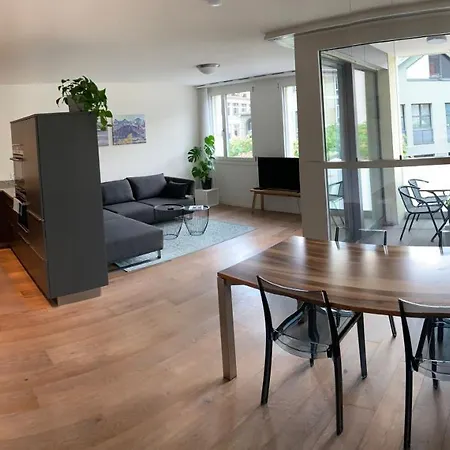Beautiful In The City Center Appartement *